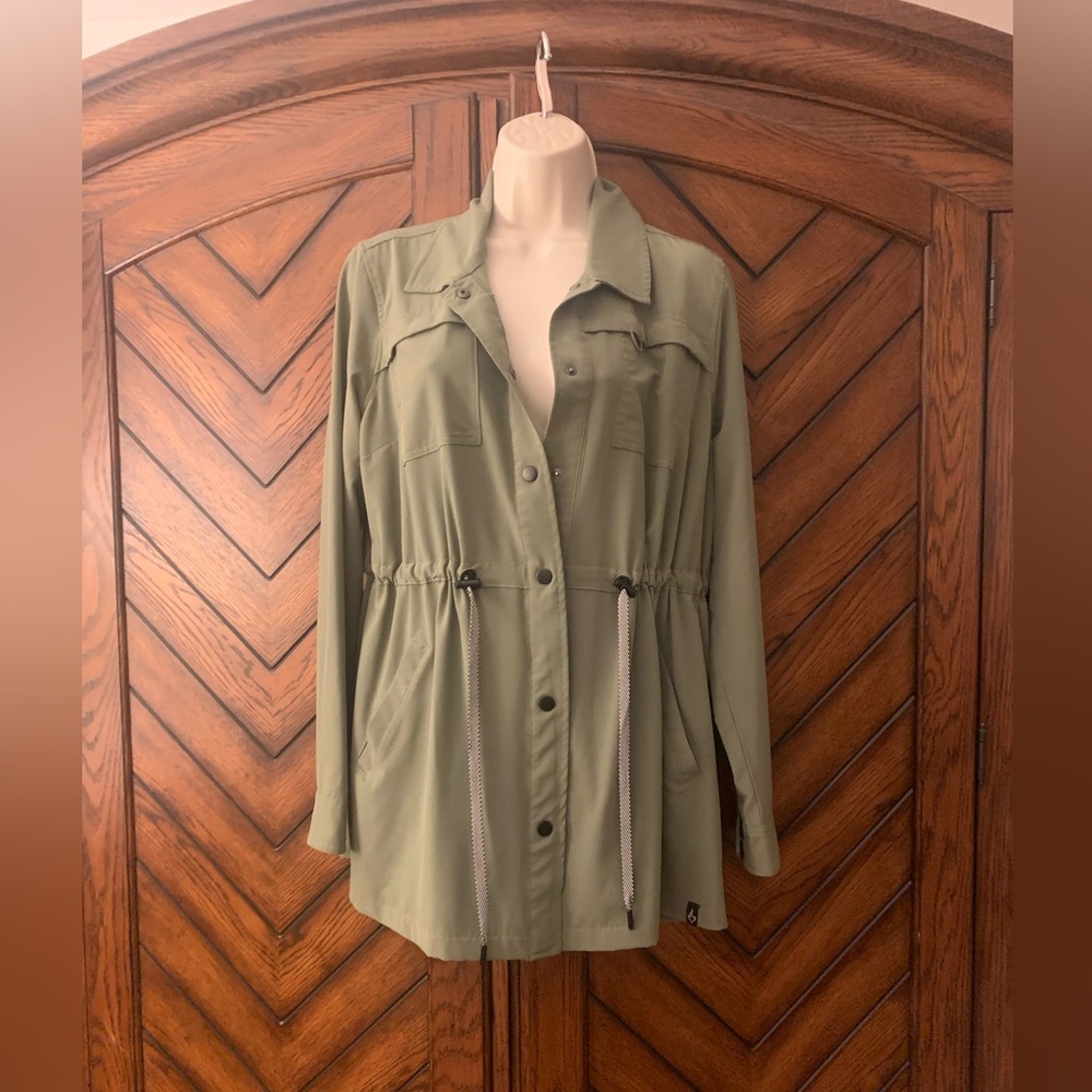Torrid green anorak jacket size 10 M/L or 00